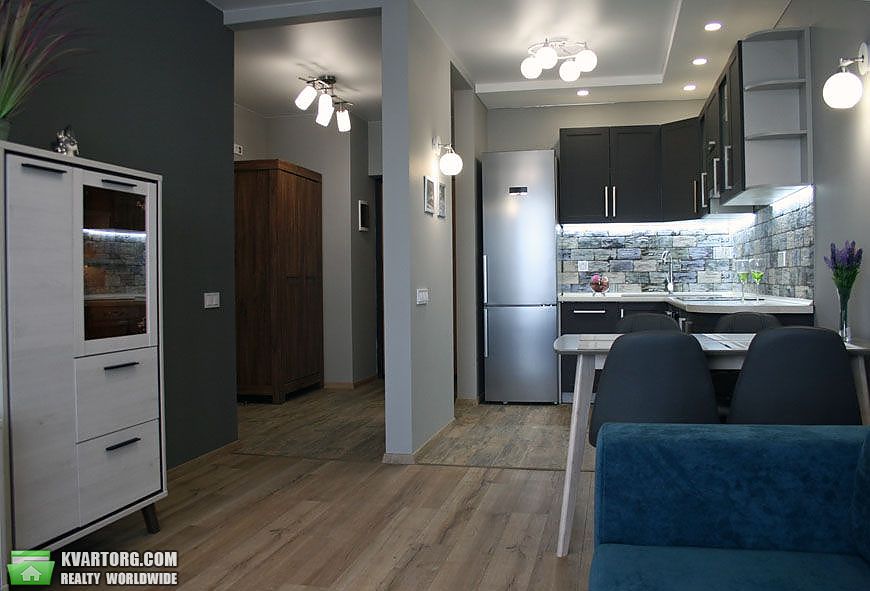 Sell 1-room apartment. Киев,  Липковского — photo 1