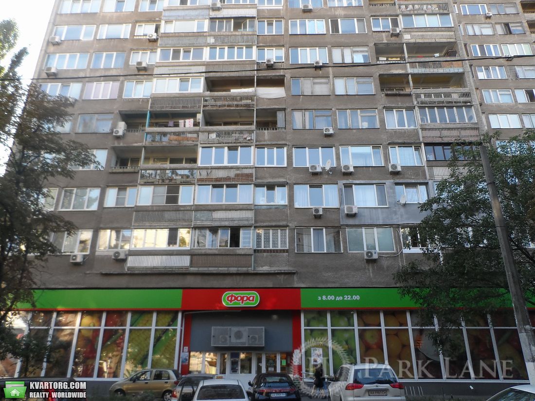 Sell 3-room apartment. Киев,  Богдана Хмельницкого — photo 1