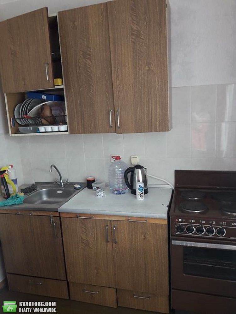 Rent out 1-room apartment. Киев, ревуцкого — photo 4