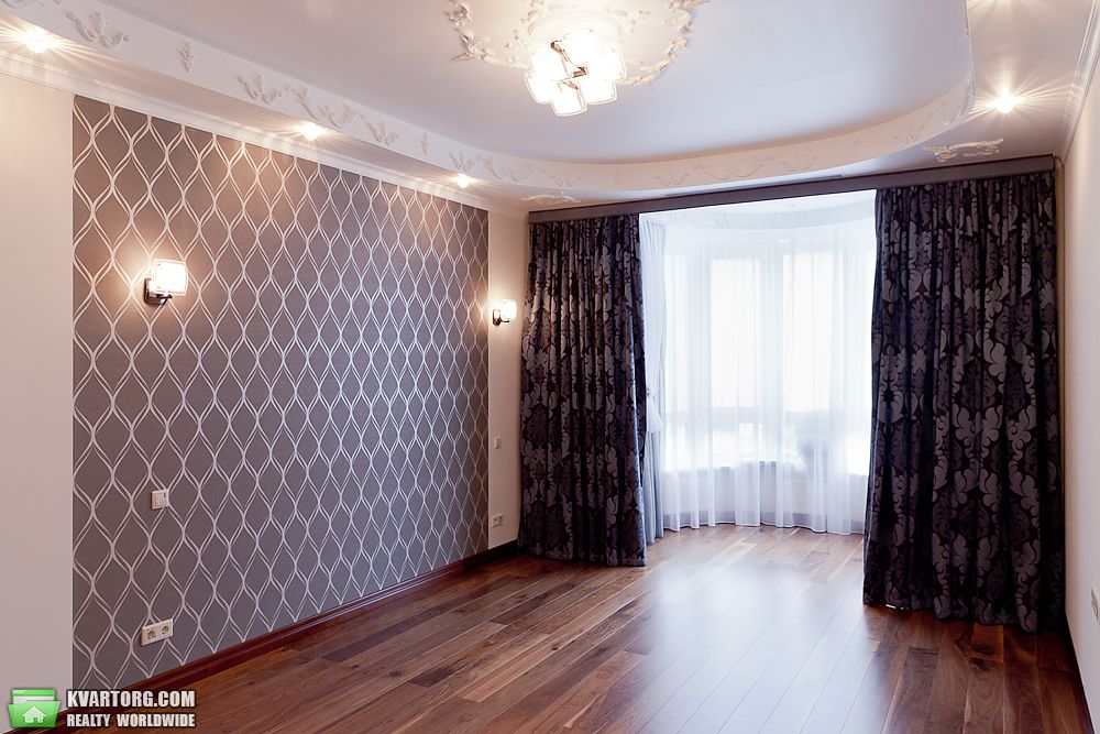 Rent out 4-room apartment. Киев,  Институтская — photo 5