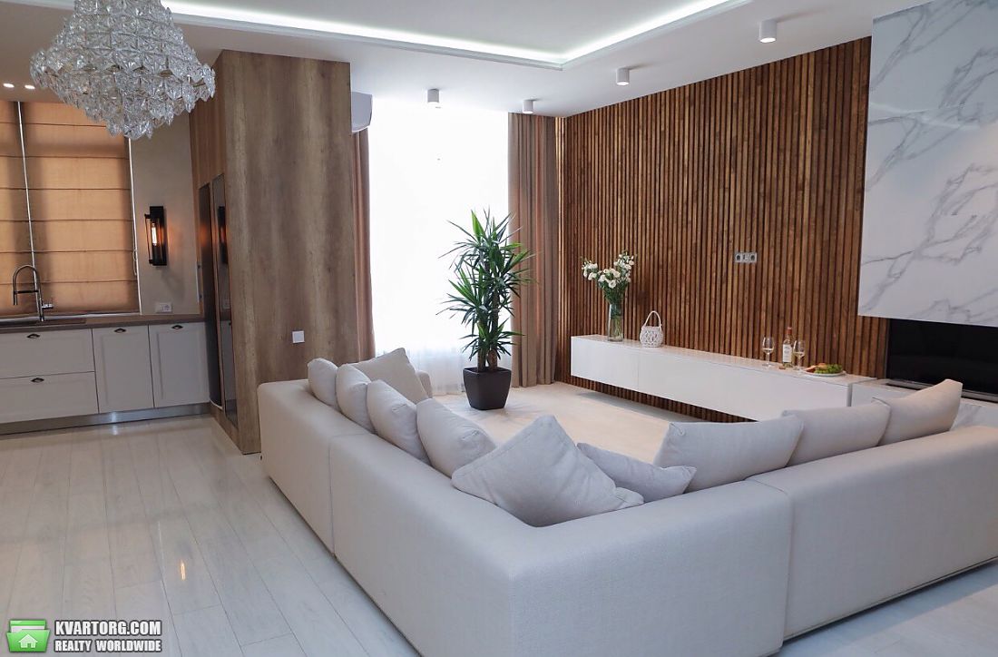 Sell 3-room apartment. Одесса, Французский бульвар — photo 1