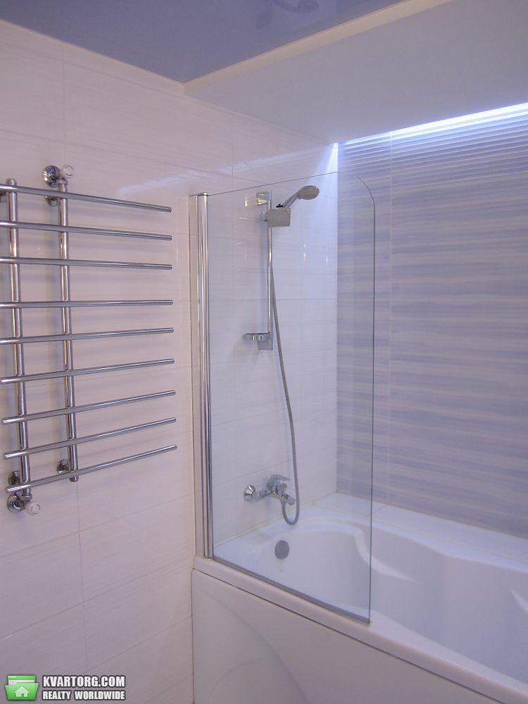 Sell 3-room apartment. Киев, Здолбуновская — photo 9