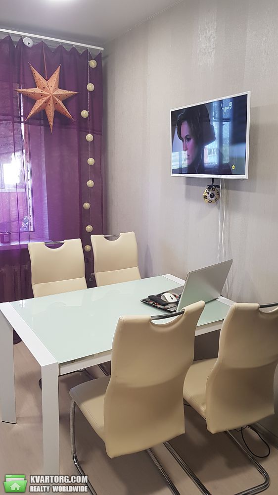 Sell 2-room apartment. Киев,  Милославская — photo 2