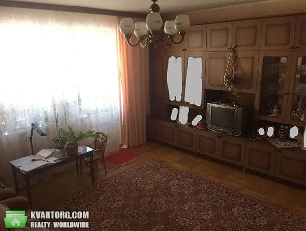 Sell 4-room apartment. Киев, Святошинская — photo 3