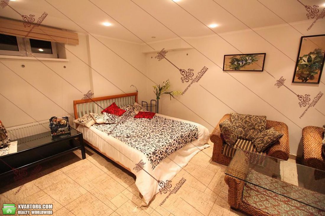 Rent out house. Киев,  Матросова — photo 10