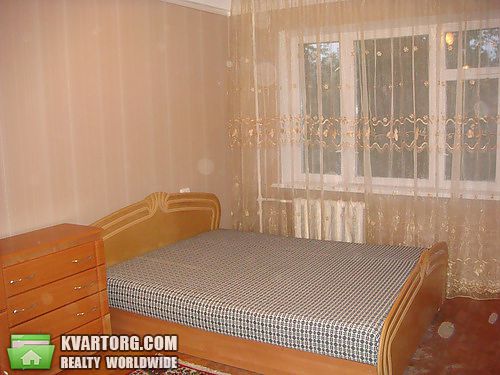Rent out 2-room apartment. Киев, Братиславская — photo 1