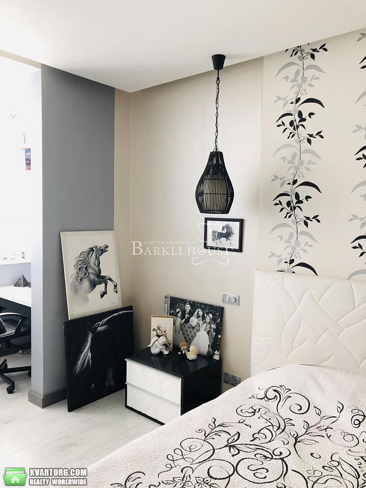 Rent out 3-room apartment. Киев,  Голосеевская — photo 4