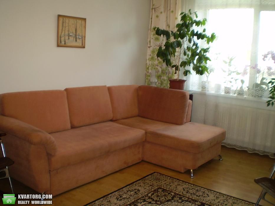 Sell 2-room apartment. Киев,  Руденко — photo 2