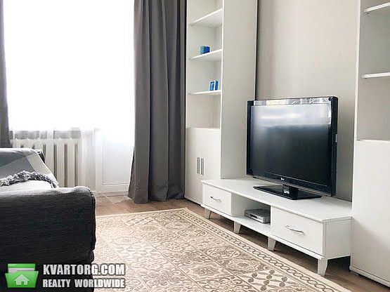 Rent out 2-room apartment. Киев,  Цитадельная — photo 2
