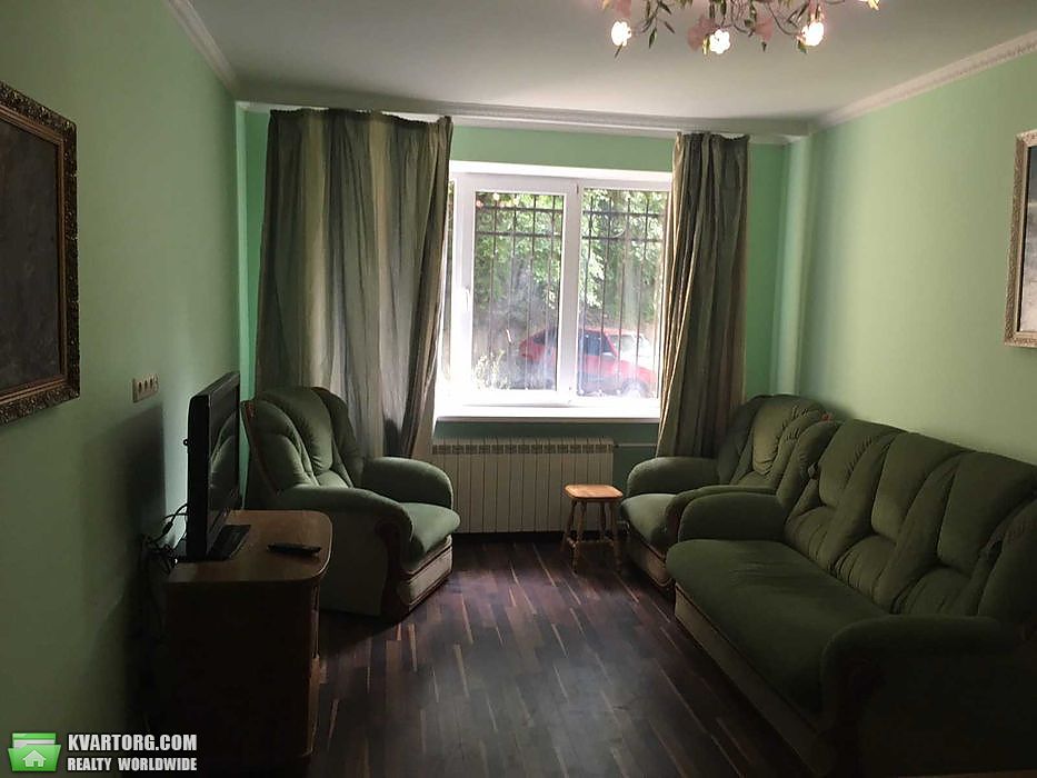 Rent out 1-room apartment. Львов, Довбуша — photo 1