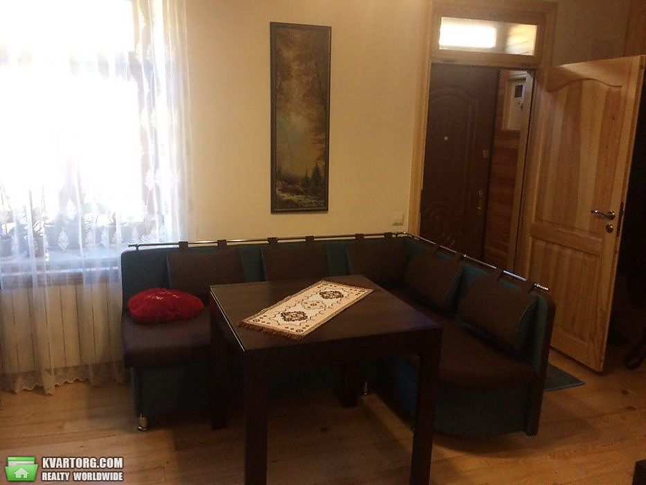 Rent out 2-room apartment. Львов,  Свободы пр — photo 7
