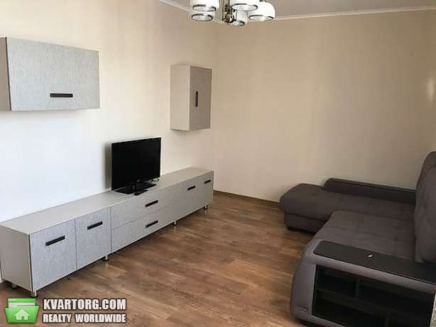 Rent out 1-room apartment. Киев,  Пчелки — photo 5