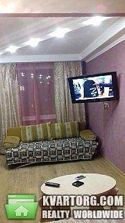 Rent out 1-room apartment. Киев,  Зодчих — photo 1