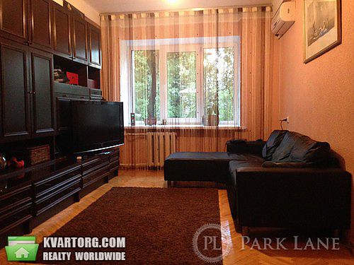 Sell 3-room apartment. Киев, Багговутовская — photo 1