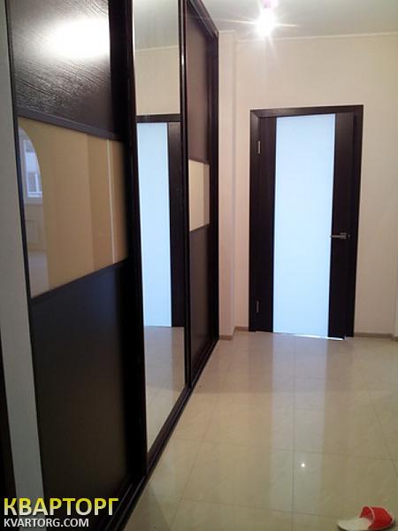 Rent out 1-room apartment. Киев,  Драгоманова — photo 4