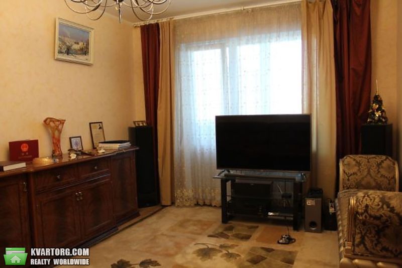 Sell 4-room apartment. Киев,  Маяковского — photo 5