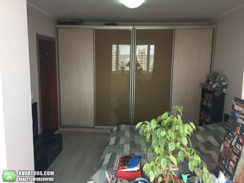 Sell 2-room apartment. Киев,  Ревуцкого — photo 9