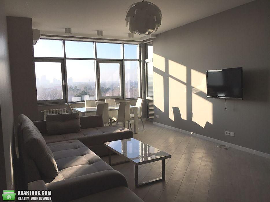 Rent out 2-room apartment. Киев,  Дарницкий бул — photo 1