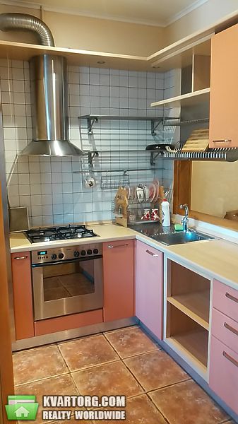 Rent out 1-room apartment. Киев, Багговутовская — photo 4