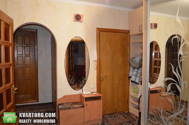 Sell 3-room apartment. Киев,  Печенежская — photo 2