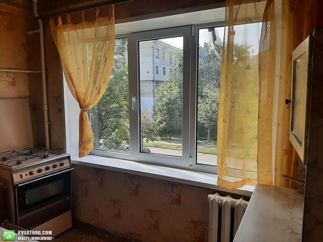 Rent out 2-room apartment. Киев,  Бажова — photo 6
