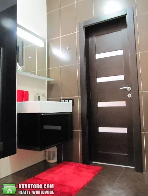 Rent out 3-room apartment. Киев,  Саксаганского — photo 5