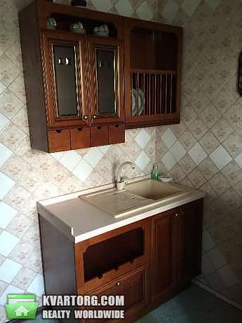 Rent out 2-room apartment. Киев,  Бажана — photo 3