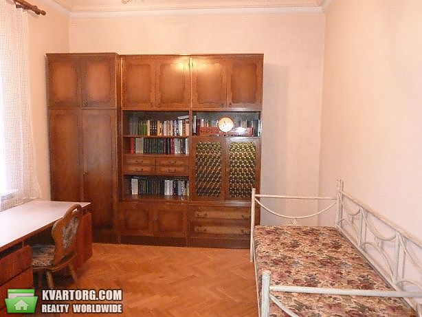 Rent out 3-room apartment. Киев,  Крещатик — photo 4