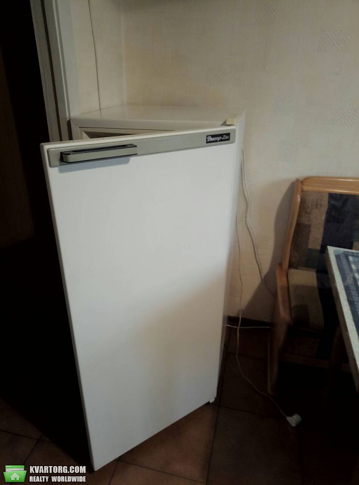 Rent out 2-room apartment. Киев, Лисковская — photo 8