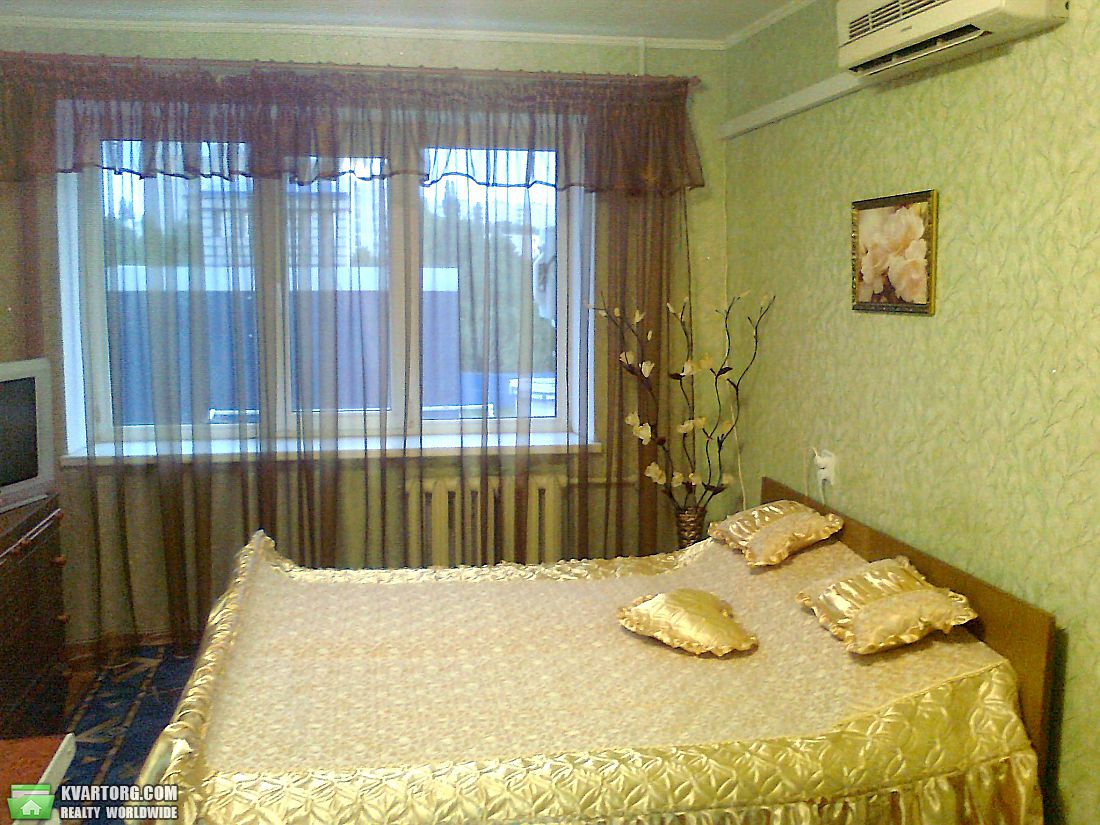 Rent out 1-room apartment. Харьков, Тимуровцев — photo 1