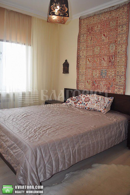 Rent out 3-room apartment. Киев,  Урловская — photo 2