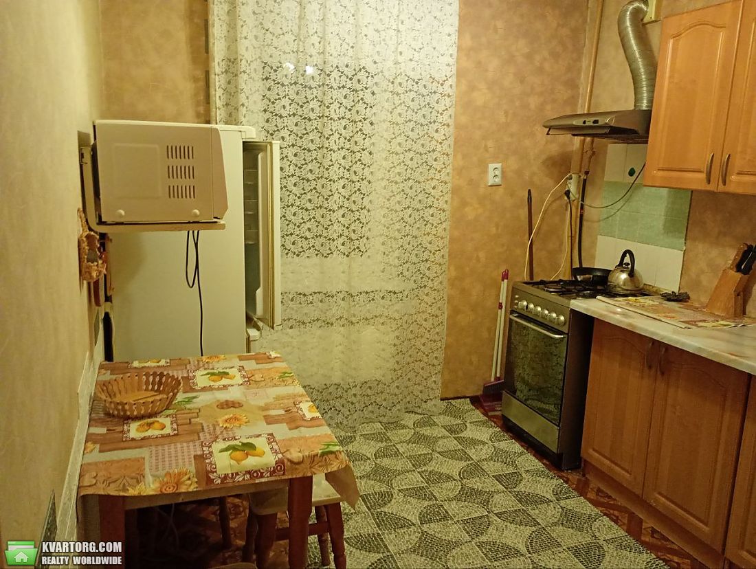 Rent out 1-room apartment. Киев, Автозаводська — photo 10