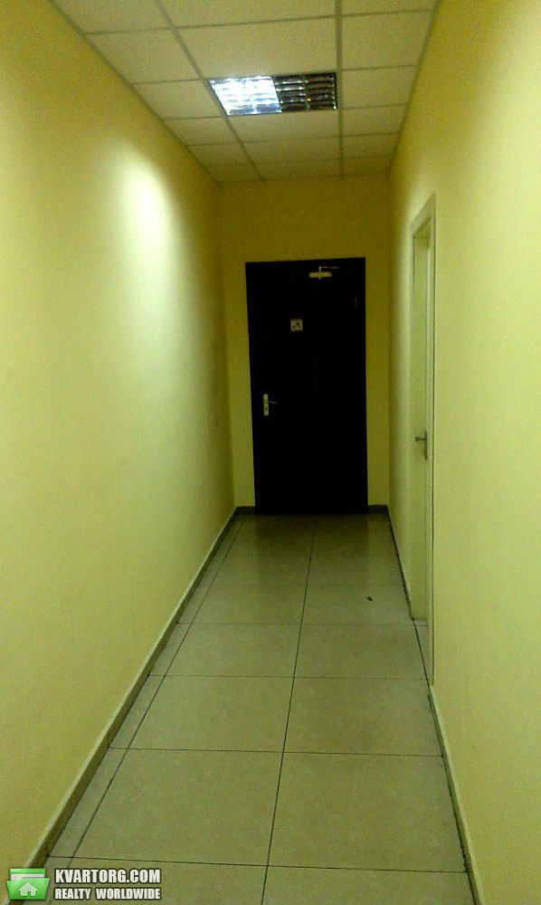 Rent out office. Киев,  Старосельская — photo 1
