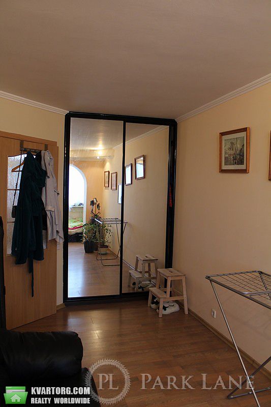 Sell 2-room apartment. Киев,  Миропольская — photo 4
