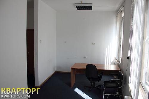 Rent out office. Киев, Петрозаводская — photo 1