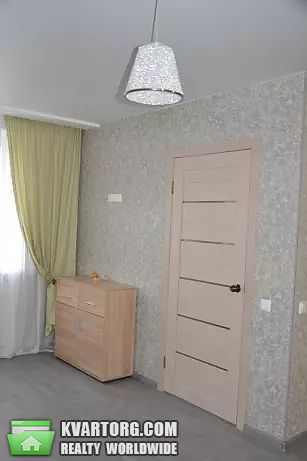 Rent out 2-room apartment. Киев, міра — photo 8
