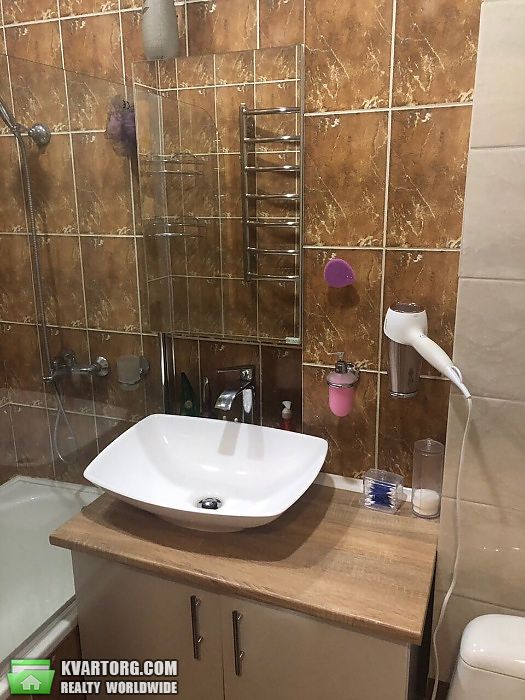 Rent out 1-room apartment. Киев,  Русановская наб — photo 5