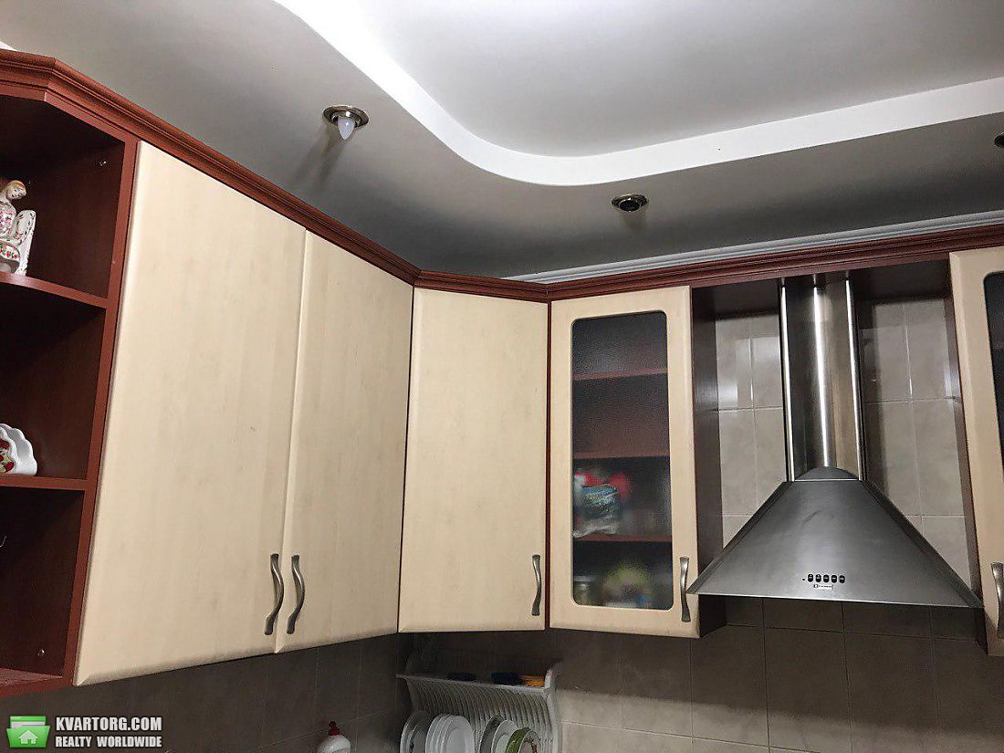 Rent out 3-room apartment. Киев,  Харьковское шоссе — photo 7
