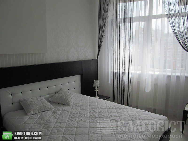 Sell 3-room apartment. Киев, Старонаводницкая — photo 4