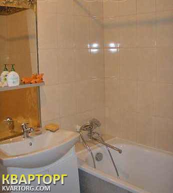 Rent out 2-room apartment. Киев,  Артема — photo 3