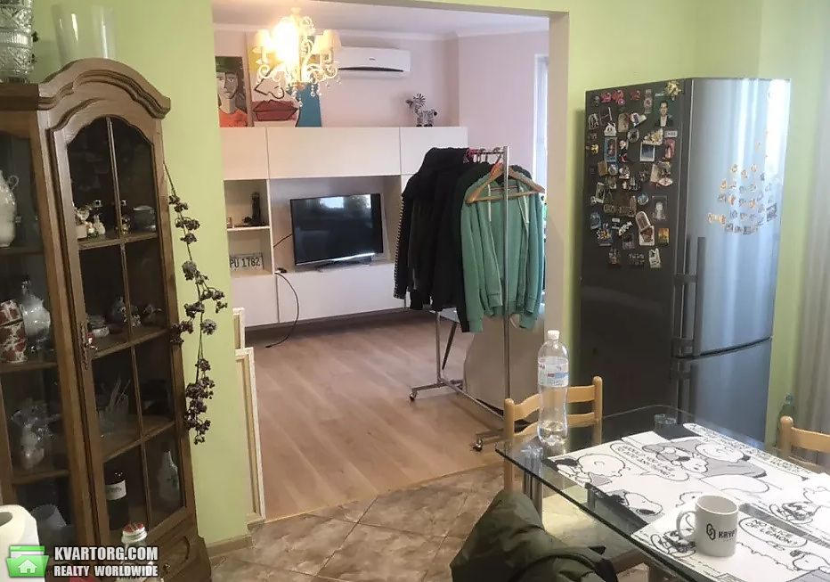 Sell 1-room apartment. Киев,  Комарова — photo 1