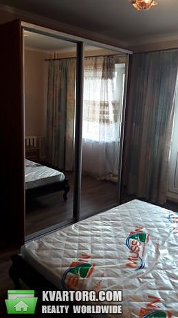 Rent out 3-room apartment. Киев,  Героев Днепра — photo 5