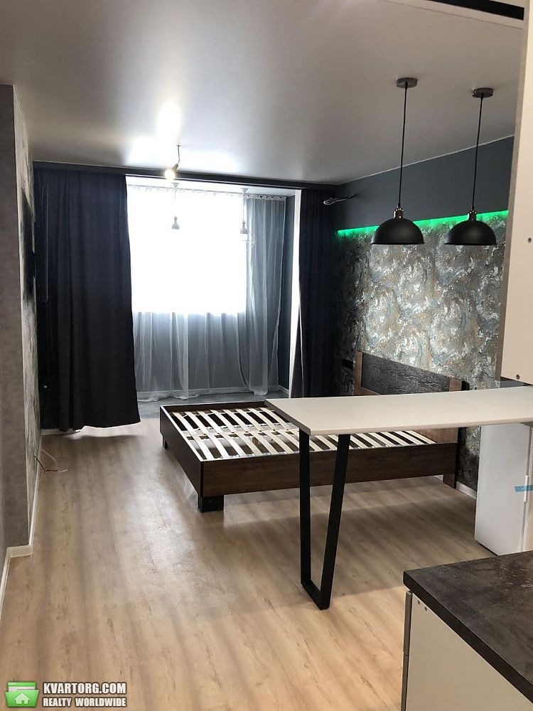Sell 1-room apartment. Киев, Полевая — photo 1