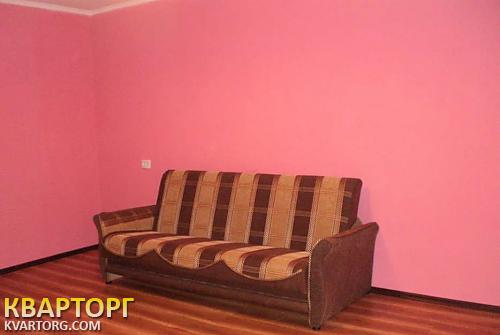 Rent out house. Киев,  Закарпатская — photo 1