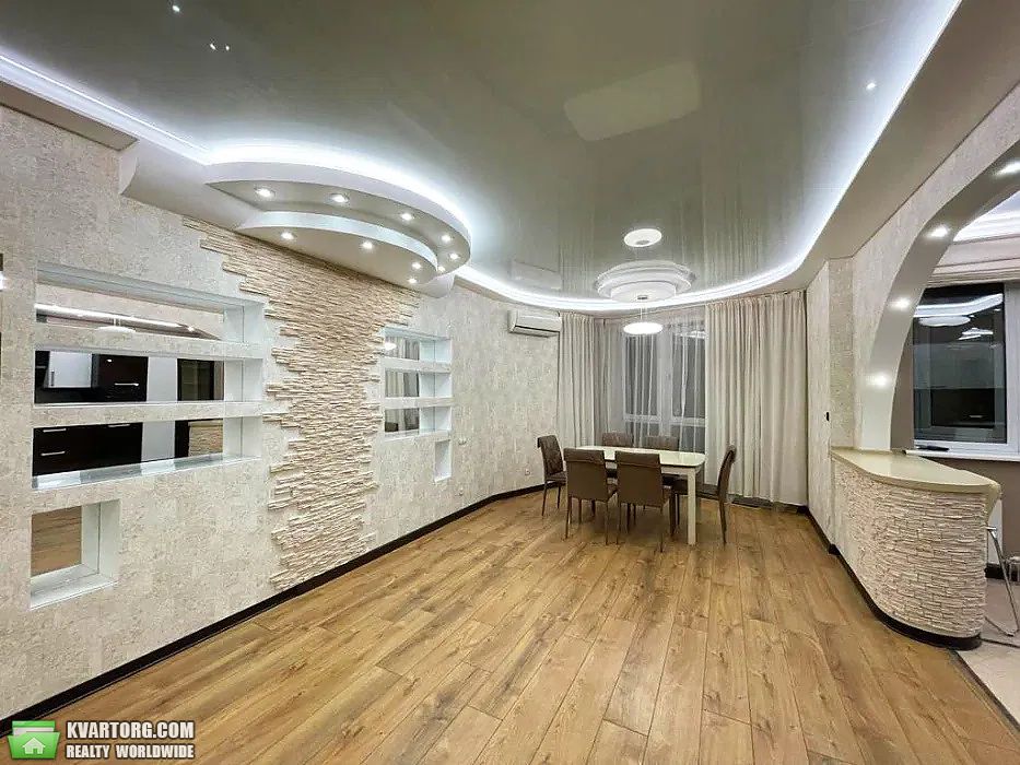 Sell 3-room apartment. Киев,  Борщаговская — photo 1
