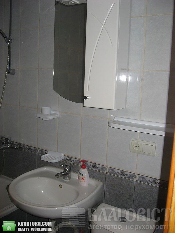 Sell 1-room apartment. Киев, Лаврская — photo 8