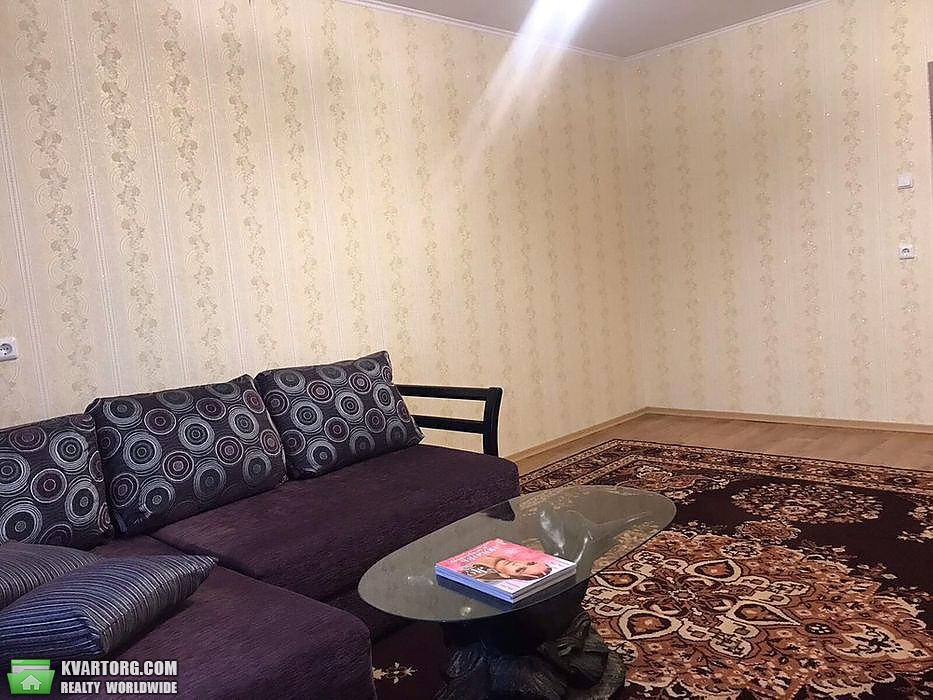 Rent out 2-room apartment. Киев,  Науки пр — photo 9