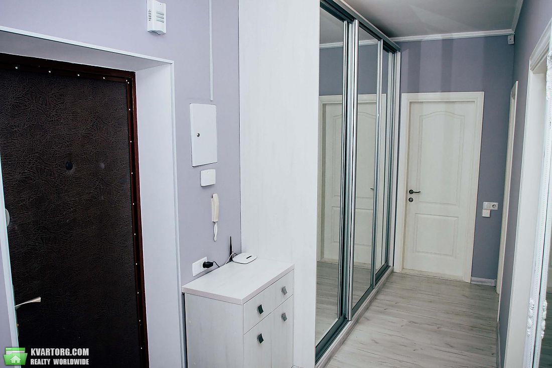 Sell 2-room apartment. Киев,  Метрологическая — photo 4