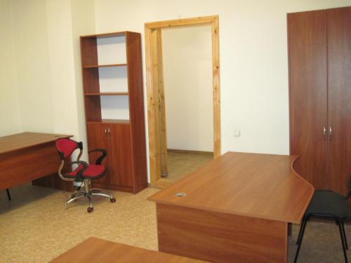 Rent out office. Львов, просп Чорновола — photo 2