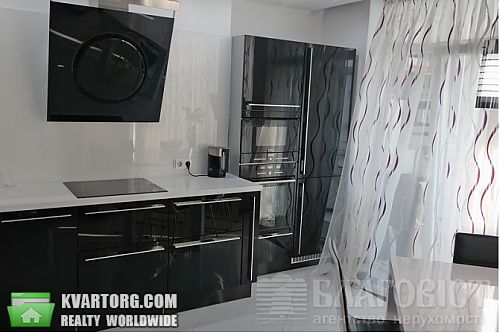 Sell 3-room apartment. Киев, Днепровская наб — photo 2